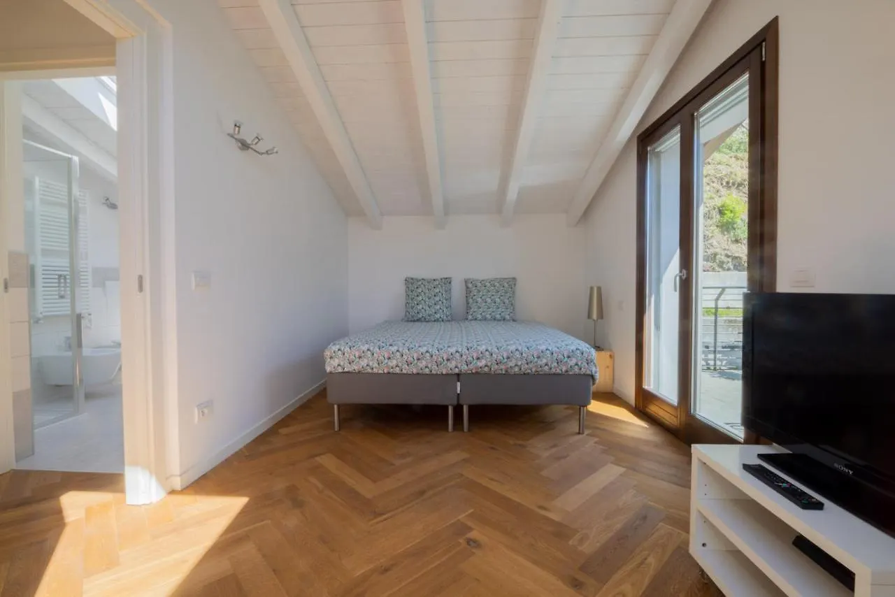 Casa Le Coccinelle Daire Argegno